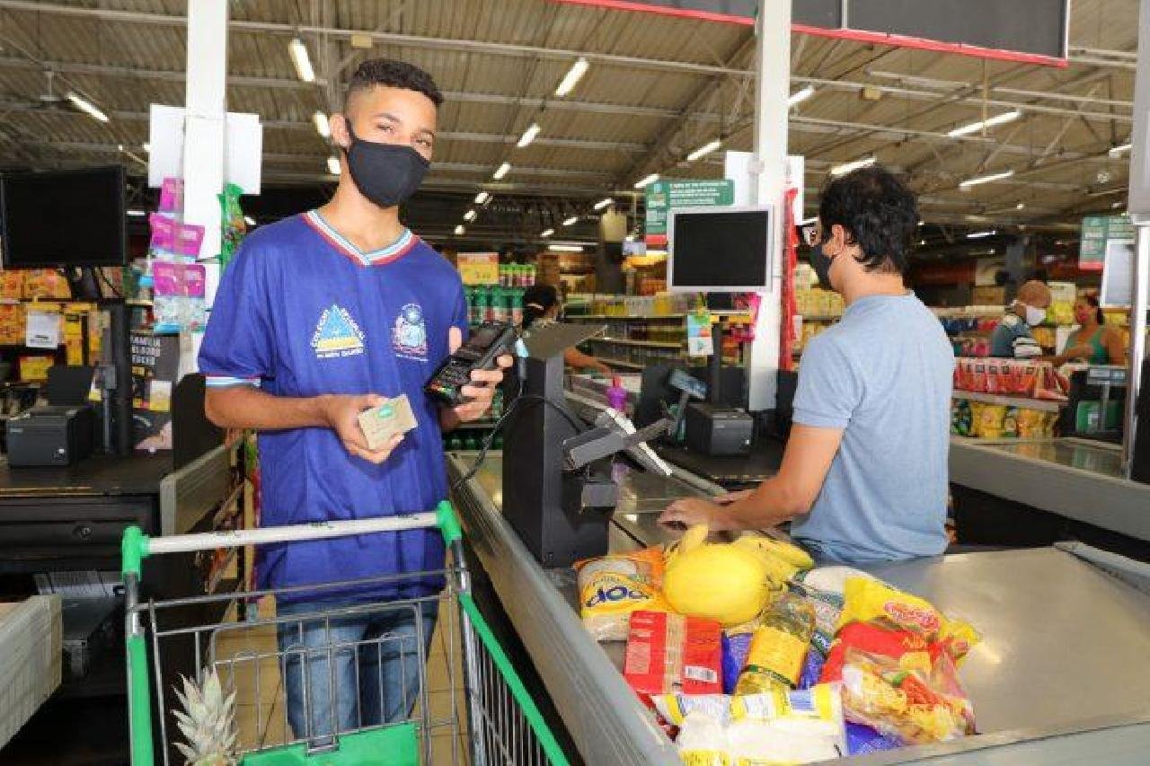 GOVERNO DA BAHIA DISPONIBILIZA NOVO CRÉDITO DO BOLSA PRESENÇA PARA FAMÍLIAS DOS ESTUDANTES GOVERNO DA BAHIA DISPONIBILIZA NOVO CRÉDITO DO BOLSA PRESENÇA PARA FAMÍLIAS DOS ESTUDANTES