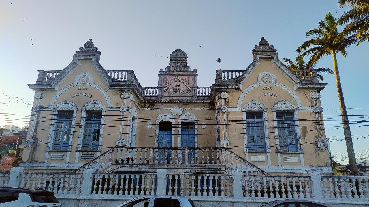 GENERAL OSÓRIO: O SÍMBOLO DO ABANDONO INSTITUCIONALIZADO GENERAL OSÓRIO: O SÍMBOLO DO ABANDONO INSTITUCIONALIZADO