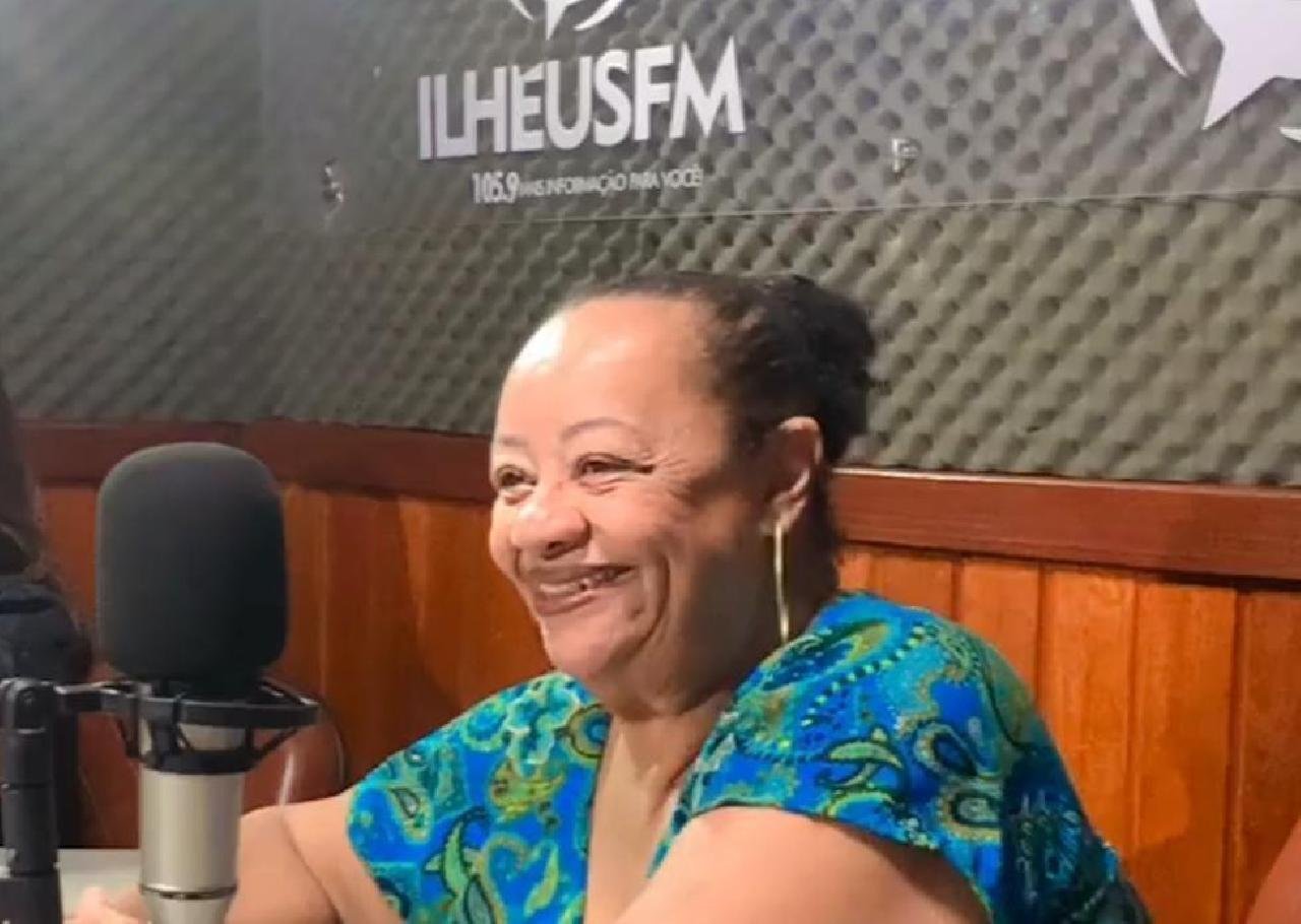 TELEFONE DA EX-DELEGADA DE ILHÉUS, SOCORRO PASTOR, É CLONADO