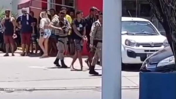 TIROTEIO É REGISTRADO NO ALTO DA TAPERA E PELO MENOS DUAS PESSOAS SÃO PRESAS NO PONTAL