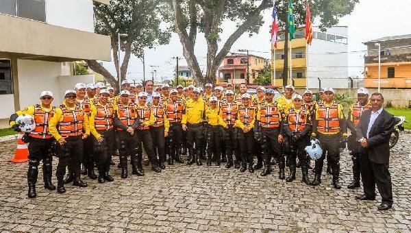 AGENTES DE TRÂNSITO DE ILHÉUS PARTICIPAM DE CURSO DE ATUALIZAÇÃO