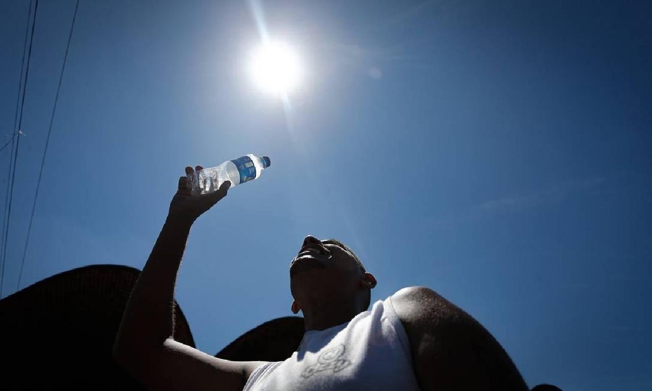 NOVA ONDA DE CALOR: TEMPERATURA PODE PASSAR DE 40°C NA BAHIA NOS PRÓXIMOS DIAS 