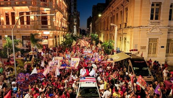 AO LADO DE MARGARETH MENEZES, JERÔNIMO REÚNE SETOR CULTURAL E REFORÇA COMPROMISSO COM UMA BAHIA QUE VALORIZA SUA CULTURA 