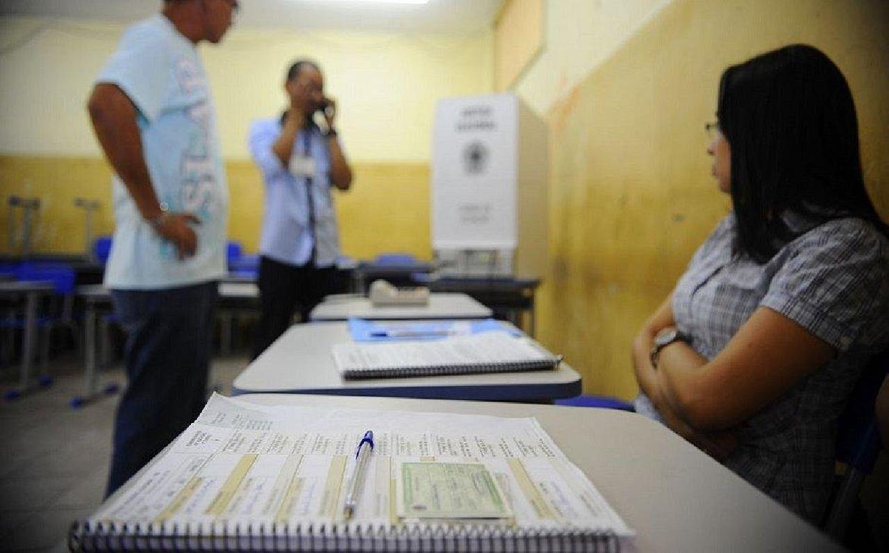 ELEIÇÕES CONTARÃO COM MAIS DE 108 MIL MESÁRIOS NA BAHIA ELEIÇÕES CONTARÃO COM MAIS DE 108 MIL MESÁRIOS NA BAHIA