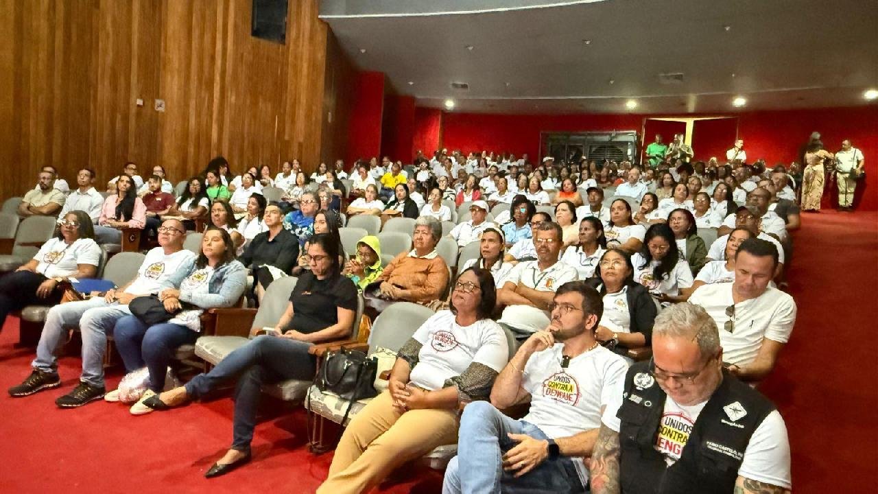 ILHÉUS RECEBE O PROJETO UNIDOS CONTRA A DENGUE COM TECNOLOGIAS INOVADORAS NO COMBATE AO AEDES AEGYPTI ILHÉUS RECEBE O PROJETO UNIDOS CONTRA A DENGUE COM TECNOLOGIAS INOVADORAS NO COMBATE AO AEDES AEGYPTI