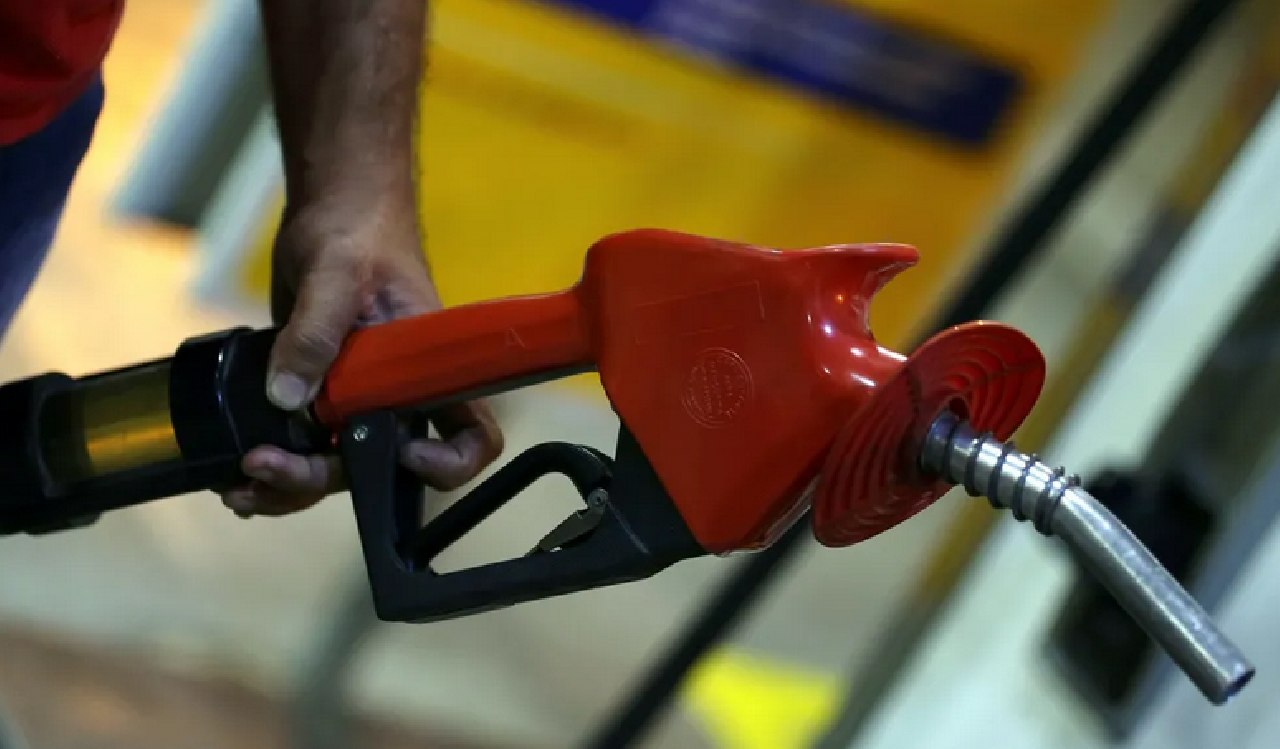 GASOLINA E GÁS DE COZINHA MAIS CAROS A PARTIR DESTA TERÇA-FEIRA (09) GASOLINA E GÁS DE COZINHA MAIS CAROS A PARTIR DESTA TERÇA-FEIRA (09)