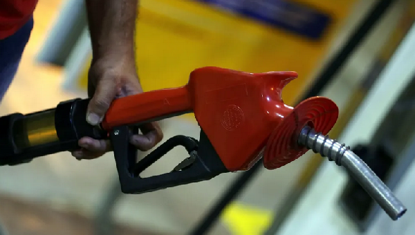 GASOLINA E GÁS DE COZINHA MAIS CAROS A PARTIR DESTA TERÇA-FEIRA (09)