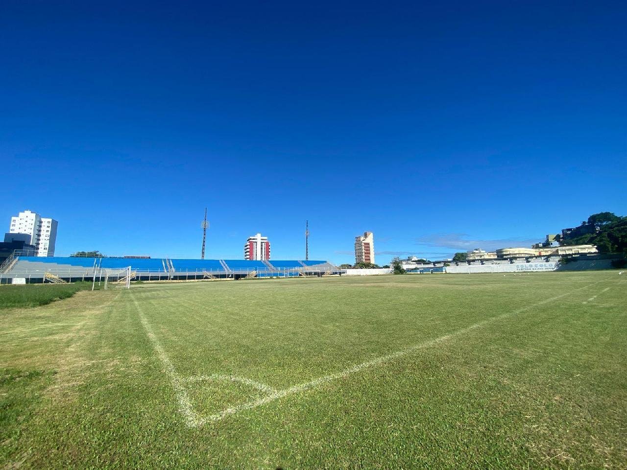 ESTÁDIO MÁRIO PESSOA PASSA POR AJUSTES FINAIS PARA REABERTURA ESTÁDIO MÁRIO PESSOA PASSA POR AJUSTES FINAIS PARA REABERTURA