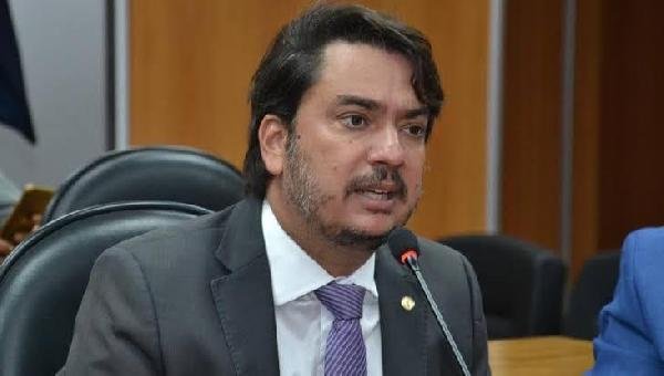 PEDRO TAVARES CHEGA A POUCO MAIS DE 96 MIL VOTOS E É REELEITO DEPUTADO ESTADUAL NA BAHIA 
