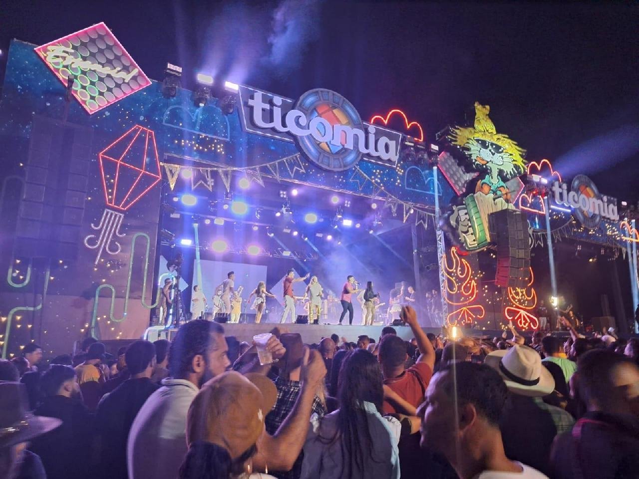 TICOMIA REALIZOU O MAIOR FESTIVAL DE FORRÓ E ALEGRIA DA BAHIA TICOMIA REALIZOU O MAIOR FESTIVAL DE FORRÓ E ALEGRIA DA BAHIA