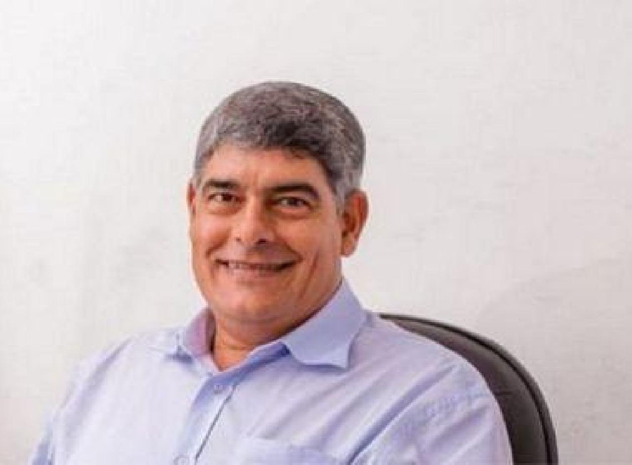 FRATERNOS: TRF-1 DETERMINA RETORNO DE AGNELO SANTOS AO CARGO DE PREFEITO DE CABRÁLIA FRATERNOS: TRF-1 DETERMINA RETORNO DE AGNELO SANTOS AO CARGO DE PREFEITO DE CABRÁLIA