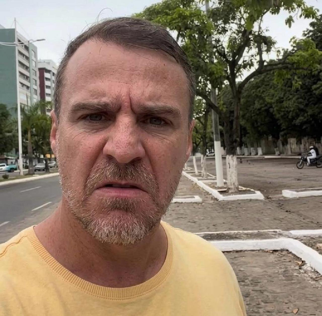 VEREADOR VINÍCIUS ALCÂNTARA TERIA EXIGIDO DUAS SECRETARIAS NO GOVERNO DO PREFEITO VALDERICO; CONHEÇA O CASO