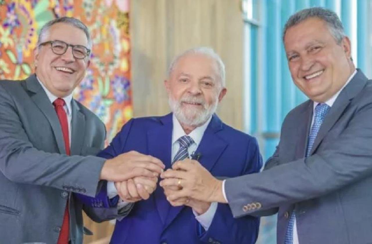 PRESIDENTE SANCIONA LEI QUE COMPENSA EM R$27 BILHÕES AS PERDAS DE ESTADOS E MUNICÍPIOS REFERENTES AO ICMS 