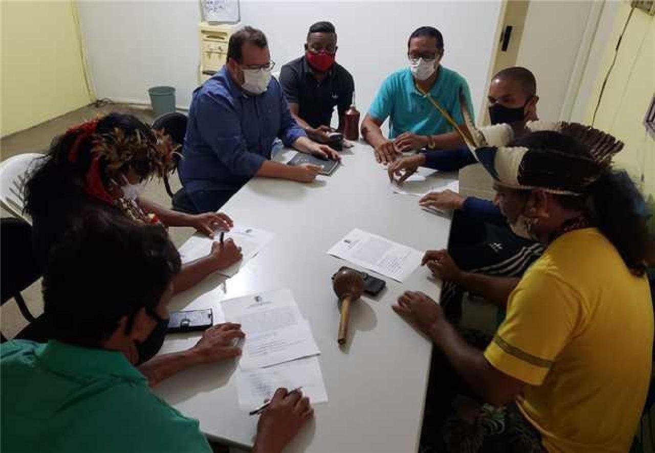 PREFEITURA DE ILHÉUS SE REÚNE COM LIDERANÇAS PARA DISCUTIR CONDIÇÕES DE ESTRADAS VICINAIS