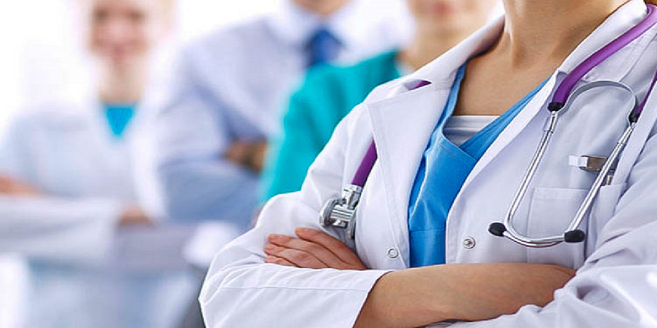 ALUNOS DE MEDICINA DA UESC RETORNAM AO INTERNATO HOSPITALAR NO HOSPITAL REGIONAL COSTA DO CACAU ALUNOS DE MEDICINA DA UESC RETORNAM AO INTERNATO HOSPITALAR NO HOSPITAL REGIONAL COSTA DO CACAU