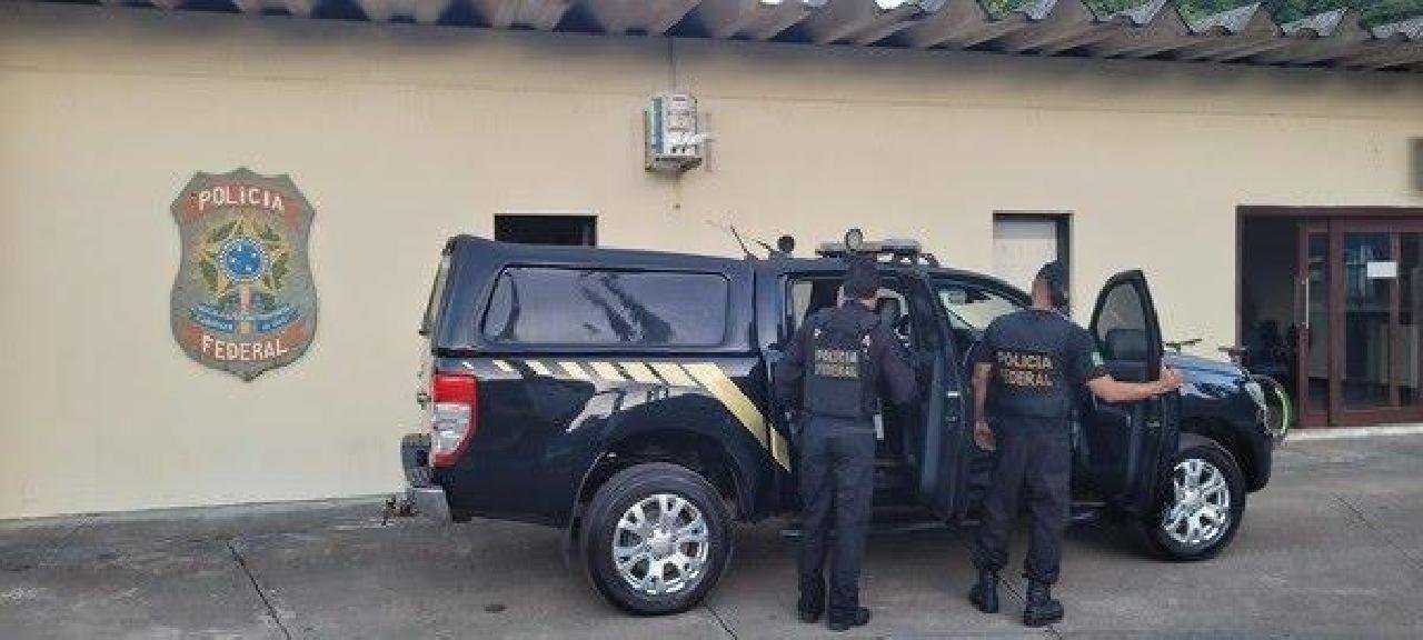 POLÍCIA FEDERAL CUMPRE MANDADOS EM OPERAÇÃO QUE APURA FRAUDES NO PROGRAMA AUXÍLIO BRASIL EM ILHÉUS POLÍCIA FEDERAL CUMPRE MANDADOS EM OPERAÇÃO QUE APURA FRAUDES NO PROGRAMA AUXÍLIO BRASIL EM ILHÉUS