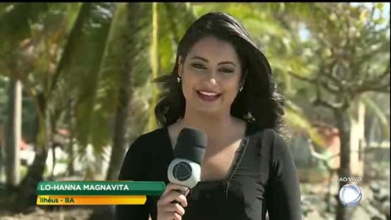 REPÓRTER QUE SE ENVOLVEU EM CONFUSÃO COM PM É AFASTADA REPÓRTER QUE SE ENVOLVEU EM CONFUSÃO COM PM É AFASTADA