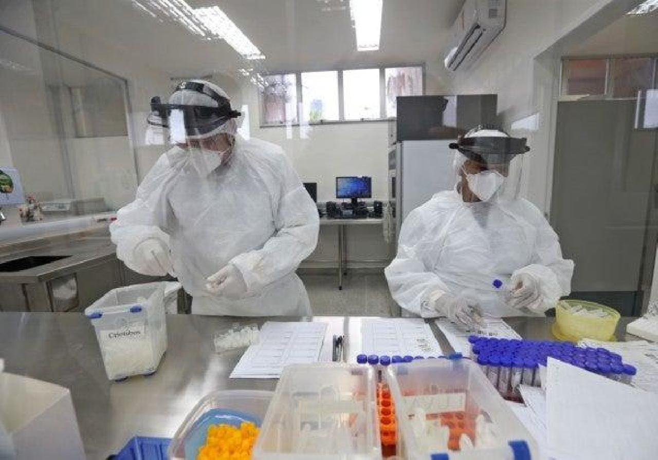 LACEN-BA AMPLIA DE 400 PARA 1.000 A CAPACIDADE DE TESTES DIÁRIOS DE COVID-19 LACEN-BA AMPLIA DE 400 PARA 1.000 A CAPACIDADE DE TESTES DIÁRIOS DE COVID-19