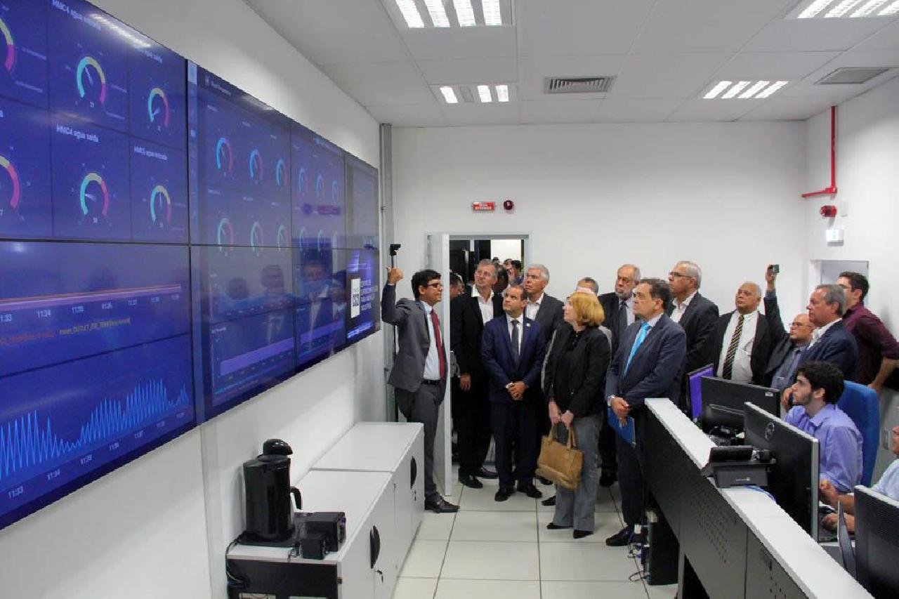 SUPERCOMPUTADOR MAIS POTENTE DO PAÍS É INAUGURADO NO CIMATEC SUPERCOMPUTADOR MAIS POTENTE DO PAÍS É INAUGURADO NO CIMATEC