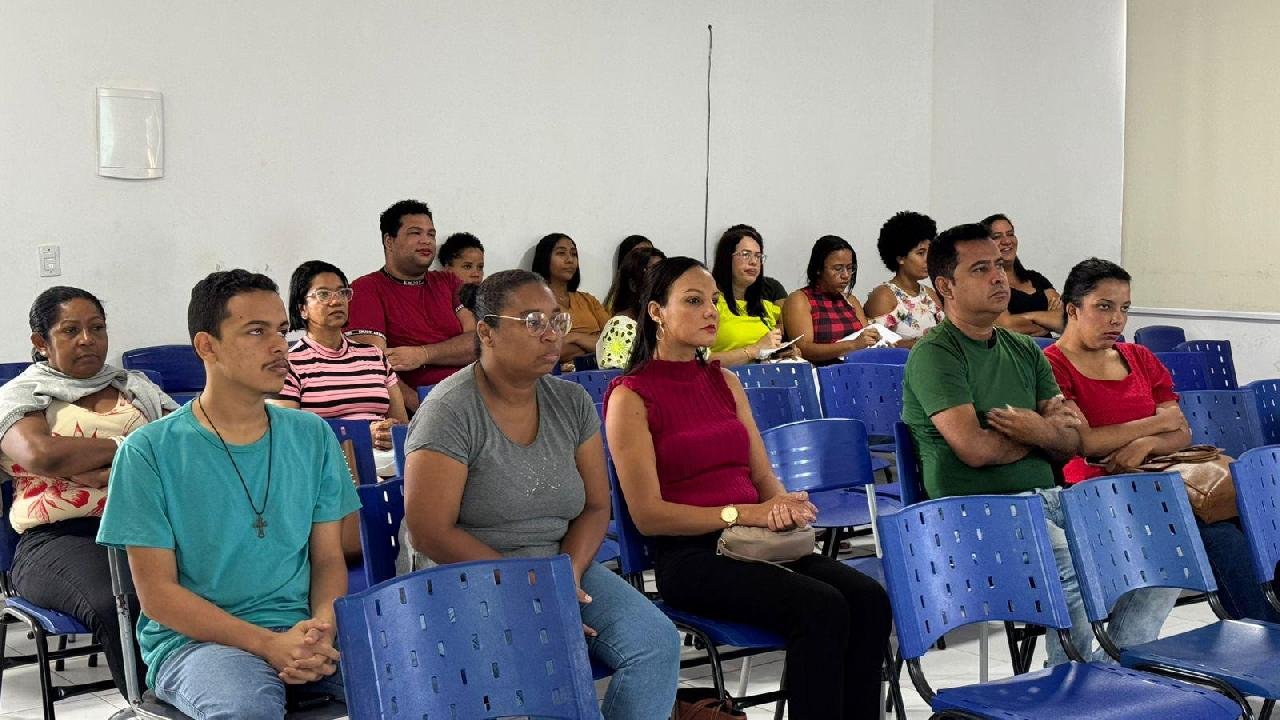 PROFISSIONAIS DA INCLUSÃO ESCOLAR PARTICIPAM DE FORMAÇÃO EM PRIMEIROS SOCORROS EM ILHÉUS PROFISSIONAIS DA INCLUSÃO ESCOLAR PARTICIPAM DE FORMAÇÃO EM PRIMEIROS SOCORROS EM ILHÉUS