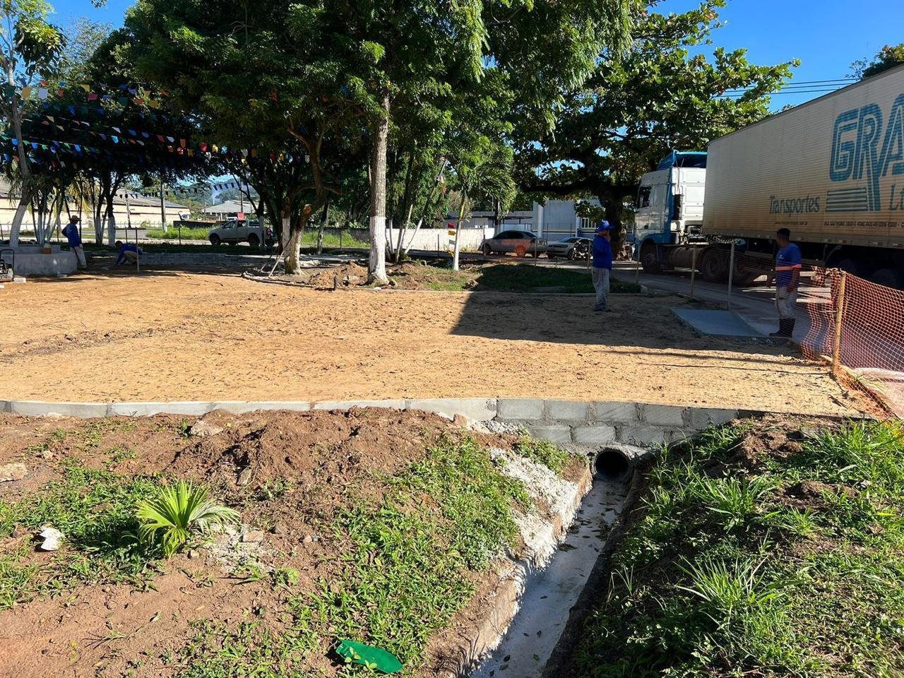 PREFEITURA INTENSIFICA REVITALIZAÇÃO DE PRAÇAS NA ZONA NORTE DE ILHÉUS