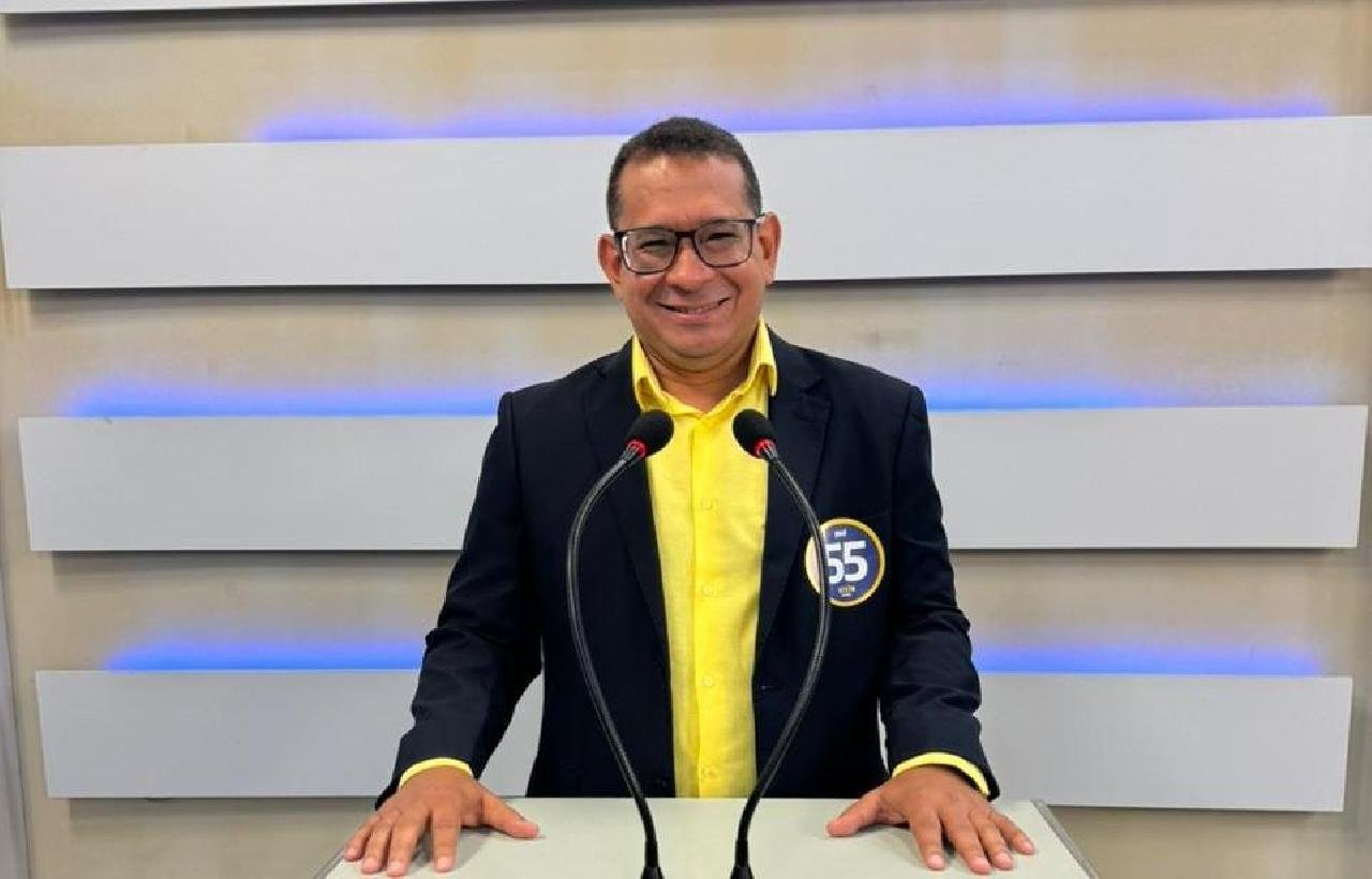 BENTO LIMA FALA DE AVANÇOS E REFORÇA COMPROMISSOS COM O DESENVOLVIMENTO DE ILHÉUS DURANTE DEBATE BENTO LIMA FALA DE AVANÇOS E REFORÇA COMPROMISSOS COM O DESENVOLVIMENTO DE ILHÉUS DURANTE DEBATE