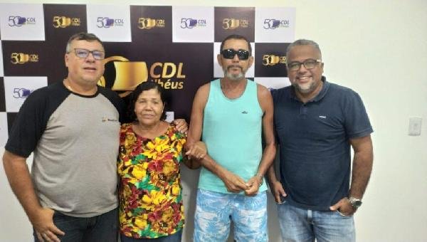 ENTIDADES DO COMÉRCIO DE ILHÉUS FAZEM CAMPANHA SOLIDÁRIA PARA RECONSTRUIR FLORICULTURA INCENDIADA