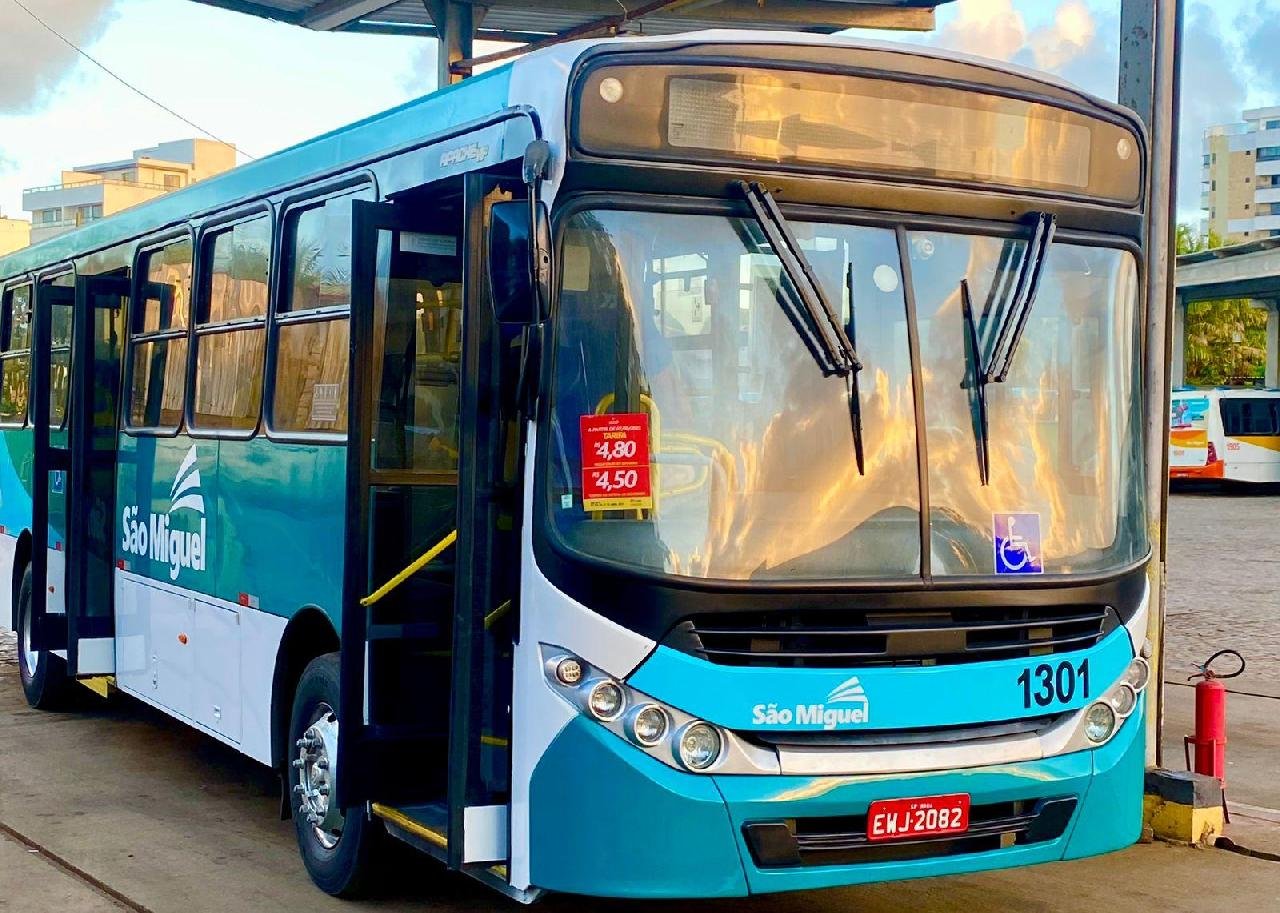 EMPRESAS DE TRANSPORTE EM ILHÉUS INVESTEM NA RENOVAÇÃO DA FROTA E EM MELHORIAS PARA OS USUÁRIOS EMPRESAS DE TRANSPORTE EM ILHÉUS INVESTEM NA RENOVAÇÃO DA FROTA E EM MELHORIAS PARA OS USUÁRIOS