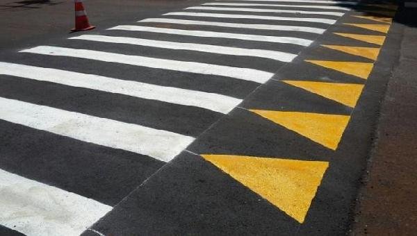 ILHÉUS: MARÃO CONFIRMA COLOCAÇÃO DE FAIXAS ELEVADAS, MAS NÃO DIZ QUANDO 