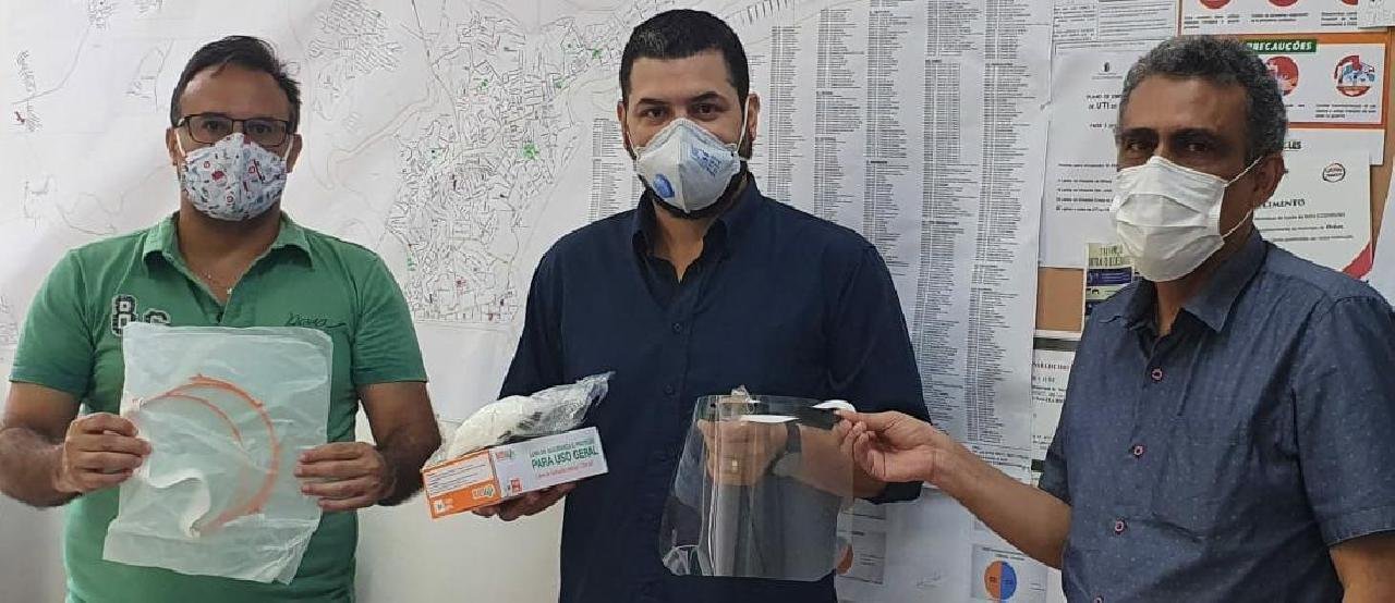 POLICIAIS CIVIS DA 7° COORPIN RECEBEM DOAÇÃO DE EPI'S PARA PREVENÇÃO AO CORONAVÍRUS POLICIAIS CIVIS DA 7° COORPIN RECEBEM DOAÇÃO DE EPI'S PARA PREVENÇÃO AO CORONAVÍRUS
