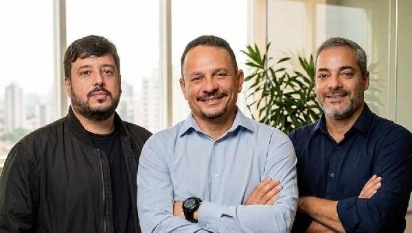 JORNALISTAS LANÇAM AXIPRESS, NOVA AGÊNCIA DE COMUNICAÇÃO EMPRESARIAL NO SUL DA BAHIA