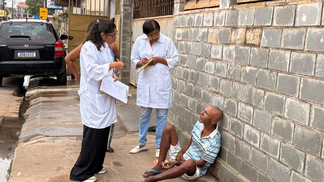 CONSULTÓRIO NA RUA AMPLIA ATENDIMENTO À PESSOAS EM SITUAÇÃO DE VULNERABILIDADE EM ILHÉUS 