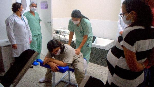 GESTANTES VIVENCIAM EXPERIÊNCIA NO MATERNO-INFANTIL DE ILHÉUS ANTES DO PARTO POR MEIO DE VISITA GUIADA