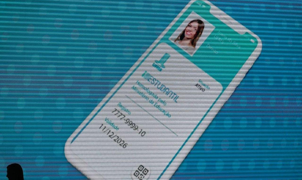 IDENTIDADE ESTUDANTIL PODE SER BAIXADA DE GRAÇA ATÉ ESTE DOMINGO IDENTIDADE ESTUDANTIL PODE SER BAIXADA DE GRAÇA ATÉ ESTE DOMINGO