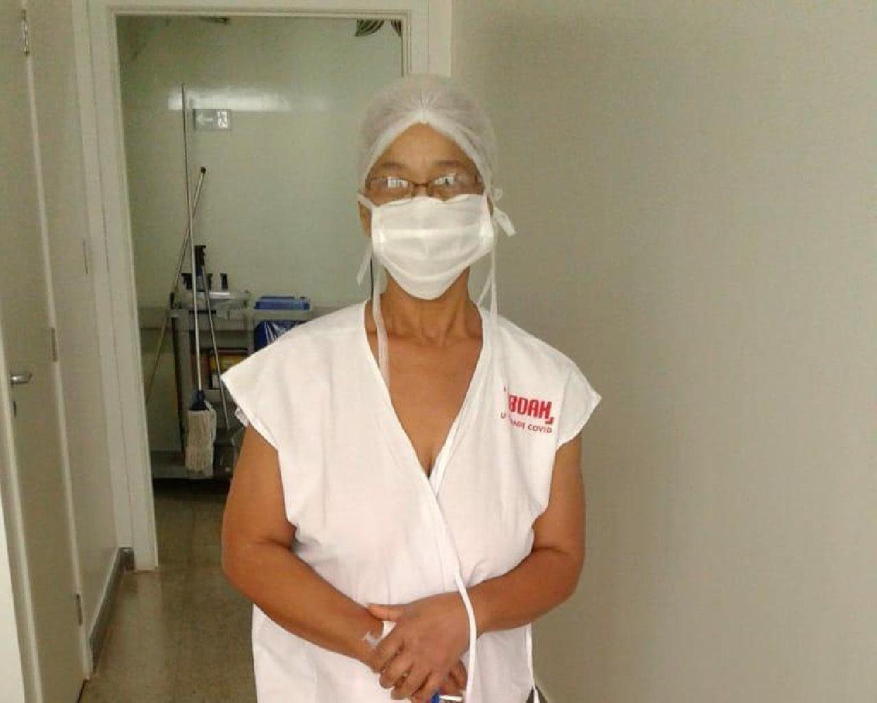 PACIENTES EM RECUPERAÇÃO DA COVID-19 AGRADECEM OS CUIDADOS RECEBIDOS NO HOSPITAL REGIONAL COSTA DO CACAU PACIENTES EM RECUPERAÇÃO DA COVID-19 AGRADECEM OS CUIDADOS RECEBIDOS NO HOSPITAL REGIONAL COSTA DO CACAU