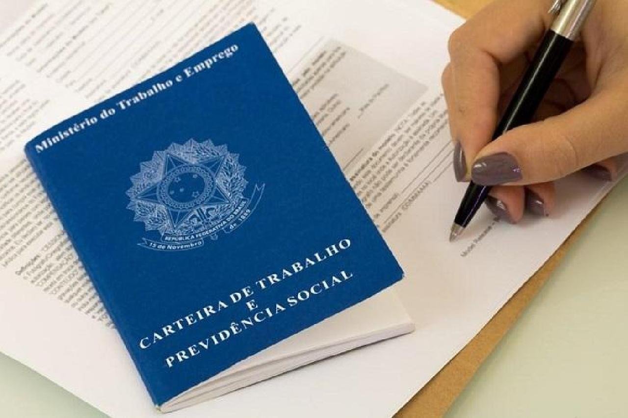 CAGED APONTA ILHÉUS COMO O MELHOR RESULTADO NA GERAÇÃO DE EMPREGO NOS ÚLTIMOS 12 ANOS CAGED APONTA ILHÉUS COMO O MELHOR RESULTADO NA GERAÇÃO DE EMPREGO NOS ÚLTIMOS 12 ANOS