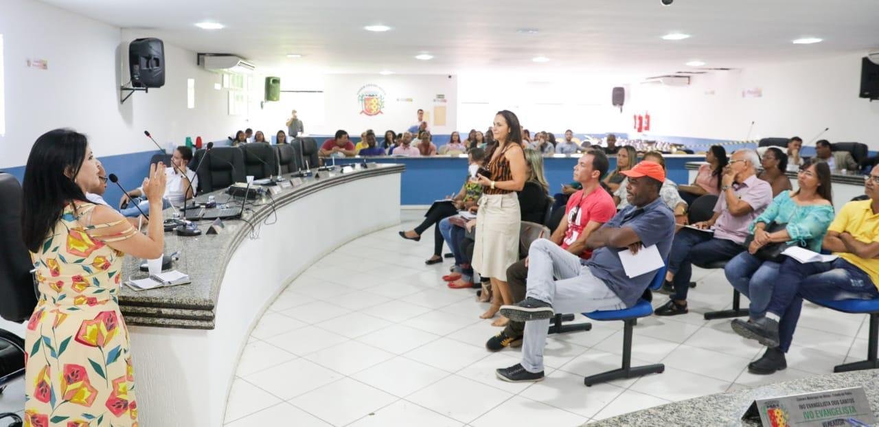 GASTOS E METAS FISCAIS DA PREFEITURA AVALIADOS EM AUDIÊNCIA NA CÂMARA DE ILHÉUS GASTOS E METAS FISCAIS DA PREFEITURA AVALIADOS EM AUDIÊNCIA NA CÂMARA DE ILHÉUS