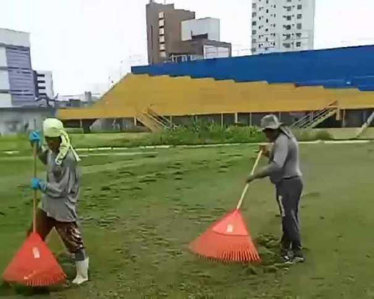 ILHÉUS: MELHORIAS COM SERVIÇOS URBANOS EM ALGUNS PONTOS DA CIDADE