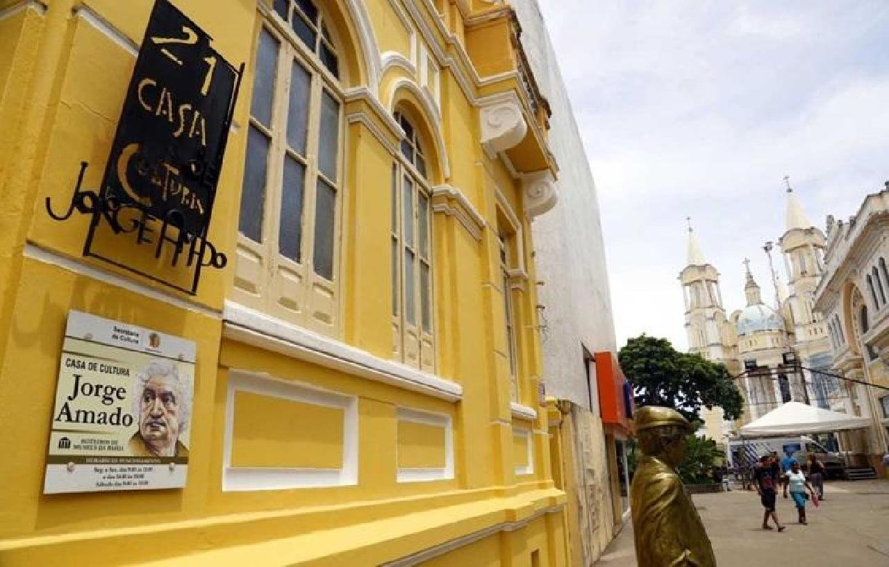 POLÍCIA INVESTIGA FURTO DE PEÇAS DO ACERVO DA CASA JORGE AMADO EM ILHÉUS