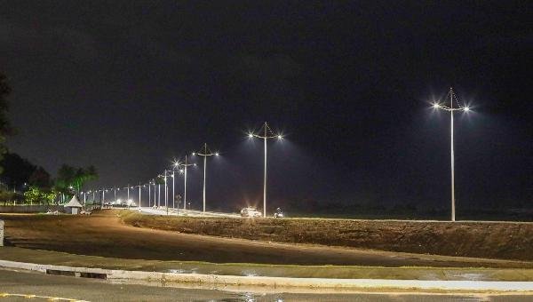NOVA ILUMINAÇÃO DA PONTE JORGE AMADO É INAUGURADA 