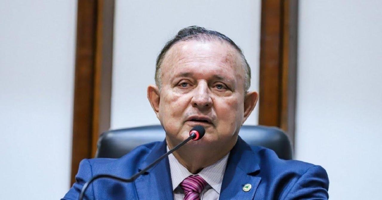 STF DETERMINA AFASTAMENTO IMEDIATO DE ADOLFO MENEZES DA PRESIDÊNCIA DA AL-BA STF DETERMINA AFASTAMENTO IMEDIATO DE ADOLFO MENEZES DA PRESIDÊNCIA DA AL-BA