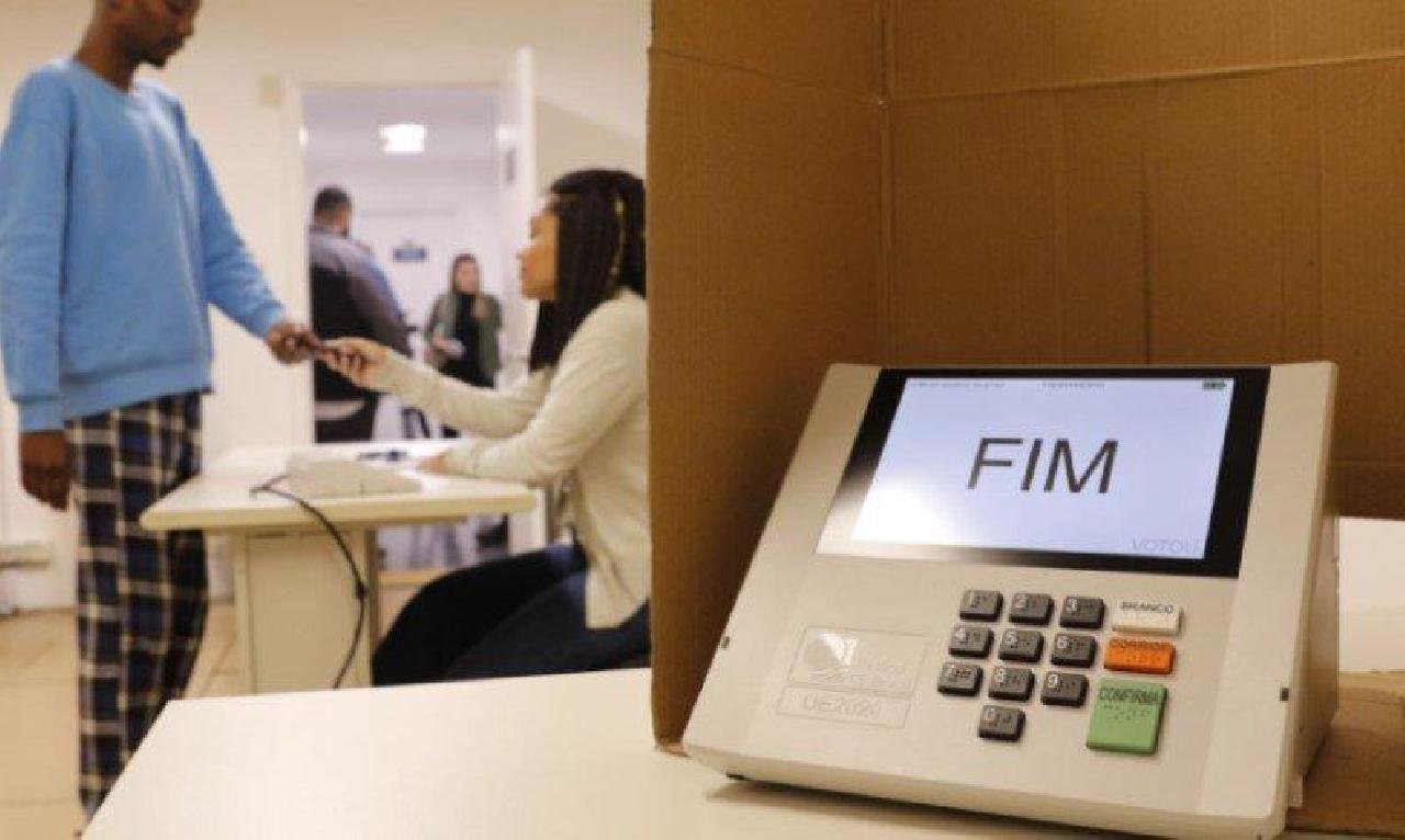 QUEM NÃO VOTOU NO 2º TURNO PODE JUSTIFICAR VOTO ATÉ 9 DE JANEIRO QUEM NÃO VOTOU NO 2º TURNO PODE JUSTIFICAR VOTO ATÉ 9 DE JANEIRO