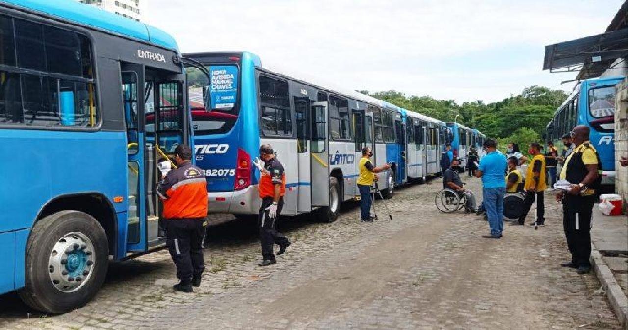 COM 55% DA FROTA E INTEGRAÇÃO, ÔNIBUS VOLTA A RODAR NESTA QUARTA EM ITABUNA COM 55% DA FROTA E INTEGRAÇÃO, ÔNIBUS VOLTA A RODAR NESTA QUARTA EM ITABUNA