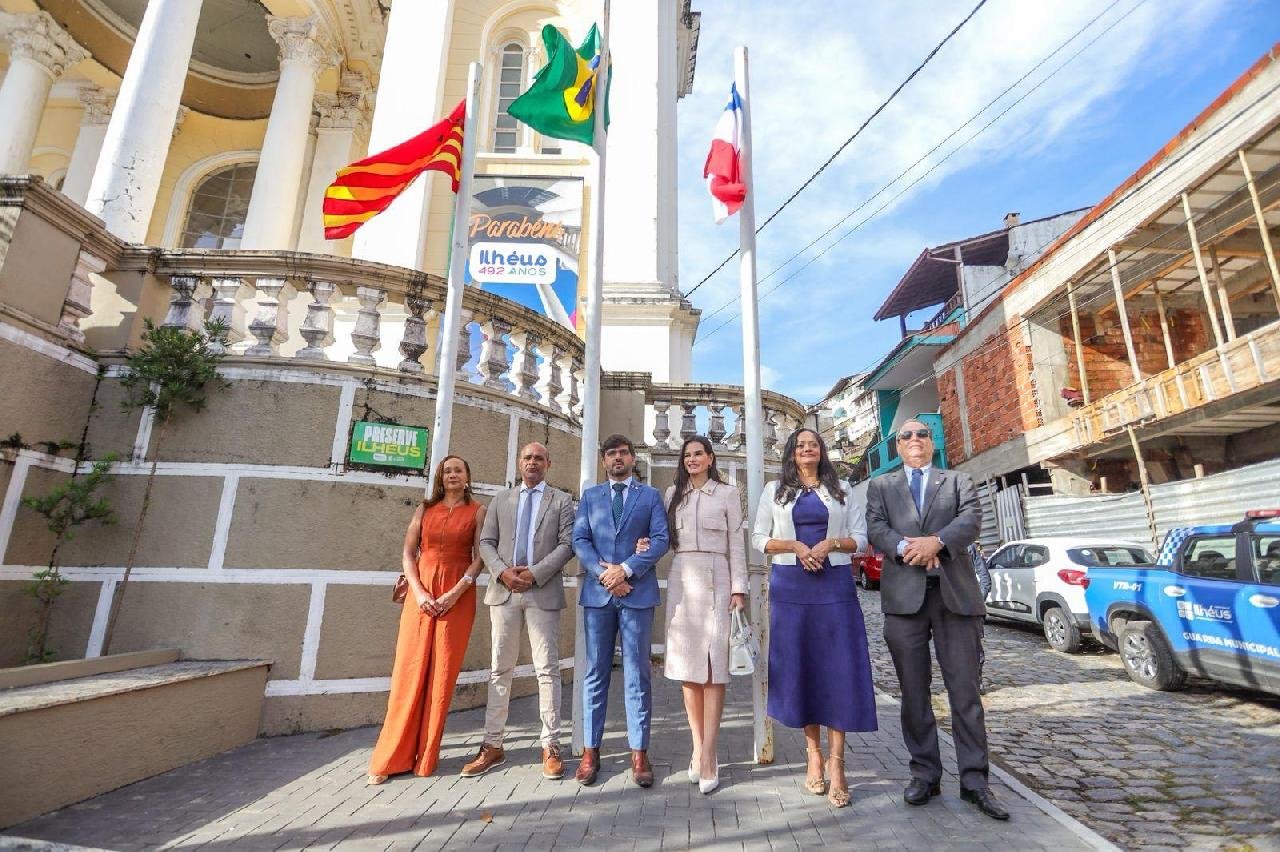 ILHÉUS INICIA COMEMORAÇÕES PELOS 492 ANOS COM CELEBRAÇÃO RELIGIOSA E ATO CÍVICO
