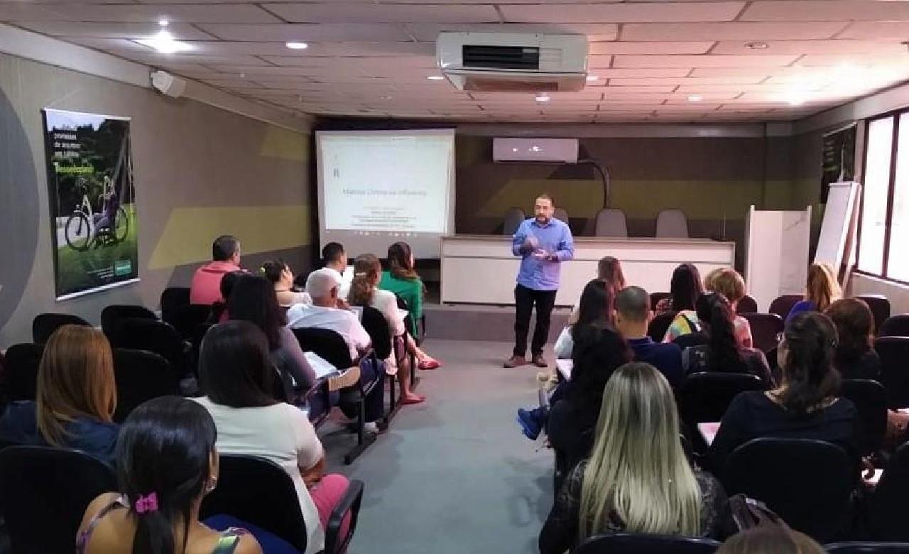 SESAU PROMOVE CAPACITAÇÃO E ATUALIZAÇÃO EM MANEJO CLÍNICO DA INFLUENZA SESAU PROMOVE CAPACITAÇÃO E ATUALIZAÇÃO EM MANEJO CLÍNICO DA INFLUENZA