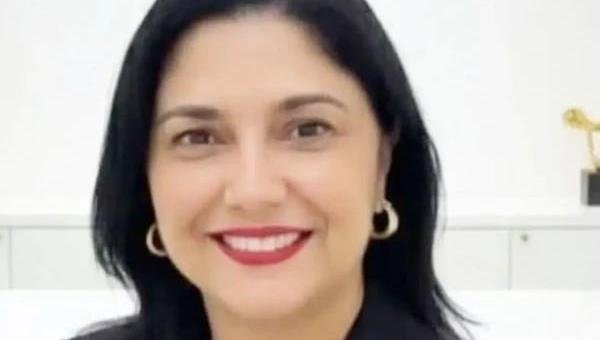 ADVOGADA É MORTA A TIROS DENTRO DE CASA EM ITORORÓ