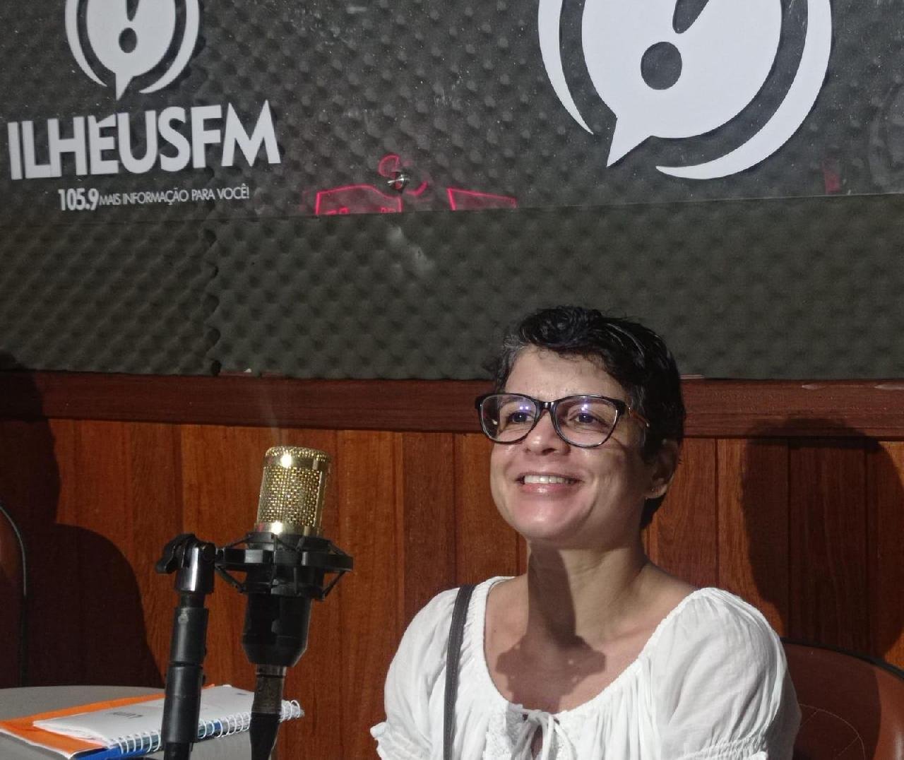 "TEM PESSOAS QUE COMEM E DIZEM QUE LEMBRARAM DA MÃE, DA AVÓ. O PRAZER DA COZINHEIRA É ISSO. O CLIENTE SATISFEITOS, RELEMBRANDO MEMÓRIAS", DECLAROU ELMA CUNHA "TEM PESSOAS QUE COMEM E DIZEM QUE LEMBRARAM DA MÃE, DA AVÓ. O PRAZER DA COZINHEIRA É ISSO. O CLIENTE SATISFEITOS, RELEMBRANDO MEMÓRIAS", DECLAROU ELMA CUNHA