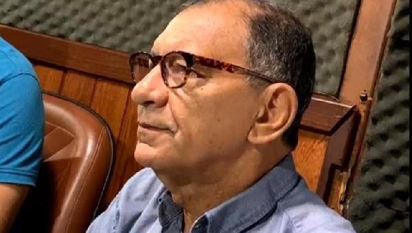 "EU NÃO ESTOU FELIZ", DIZ JABES RIBEIRO AO JUSTIFICAR REPACTUAÇÃO COM VALDERICO JR 