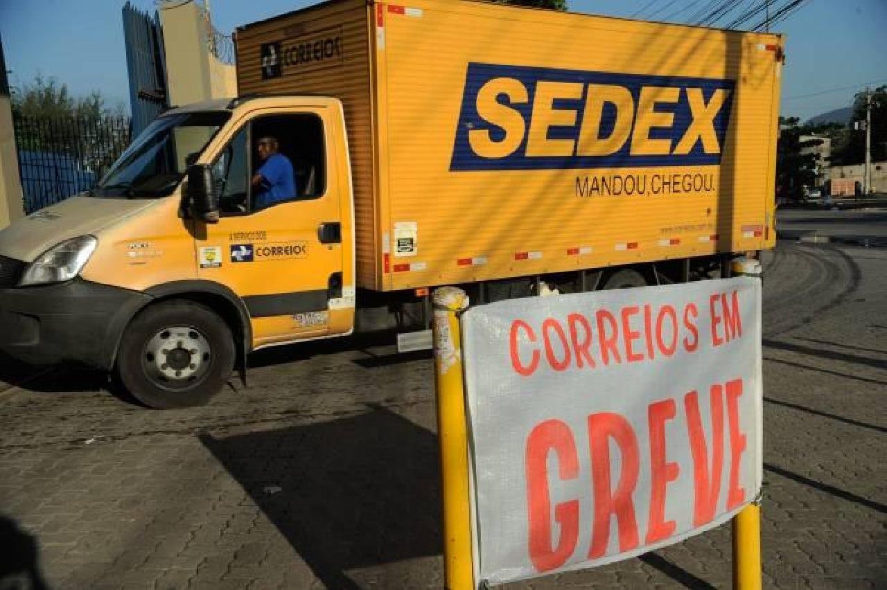 CORREIOS COMEÇAM GREVE NESTA QUARTA CORREIOS COMEÇAM GREVE NESTA QUARTA