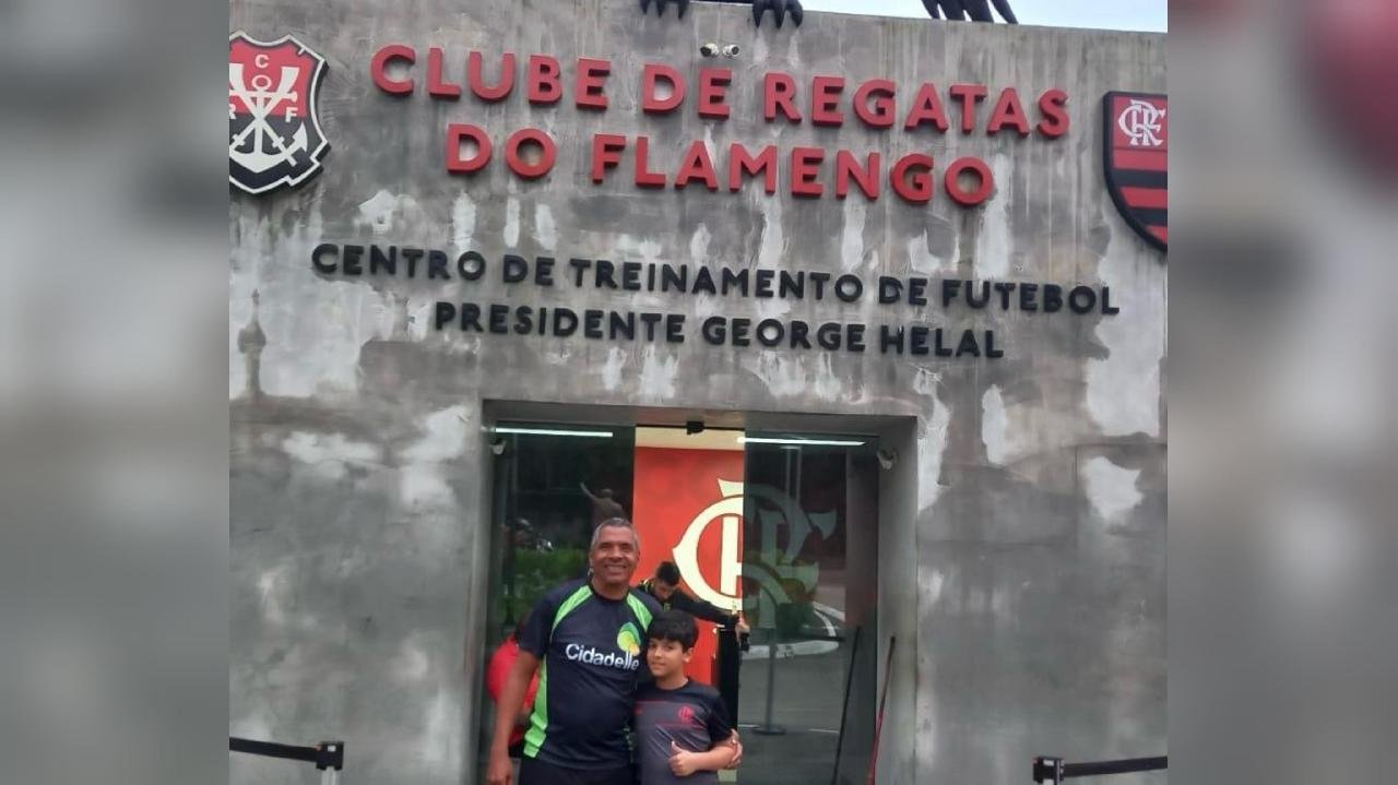GOLEIRO MIRIM ILHEENSE É APRESENTADO AO FLAMENGO GOLEIRO MIRIM ILHEENSE É APRESENTADO AO FLAMENGO